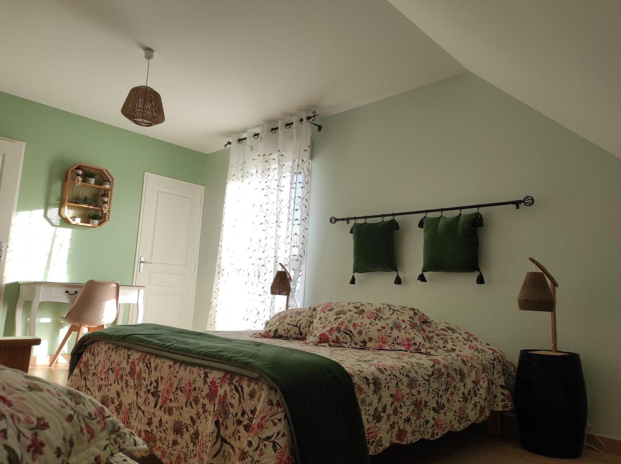 Le Logis Du Livier Hotel Saint-Georges-sur-Layon Ruang foto